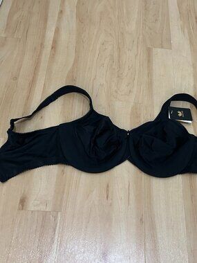 Wacoal Satin No Lines Bra - 36DD Black – NWT